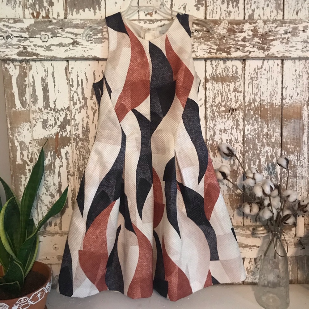 H&M Modern Dress